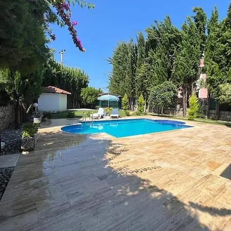 Villa Oasis Tasin Zarafeti,modern Rahatlik