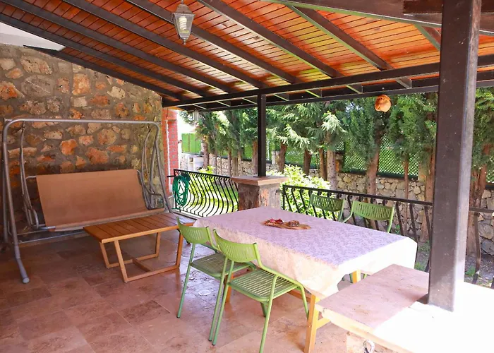 Willa Oasis Tasin Zarafeti,modern Rahatlik *