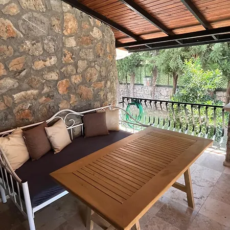 Oasis Tasin Zarafeti,modern Rahatlik Villa *