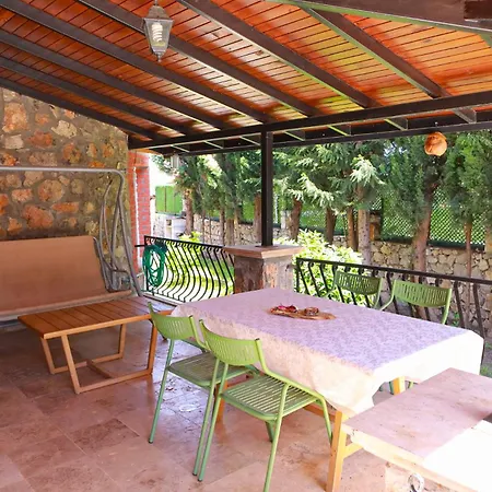 Villa Oasis Tasin Zarafeti,modern Rahatlik *