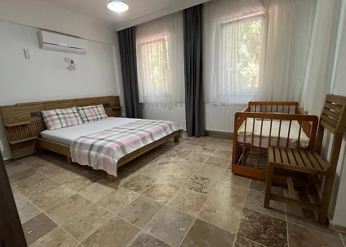 Oasis Tasin Zarafeti,modern Rahatlik 别墅 *