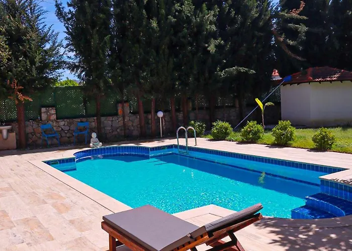Villa Oasis Tasin Zarafeti,modern Rahatlik Dalaman