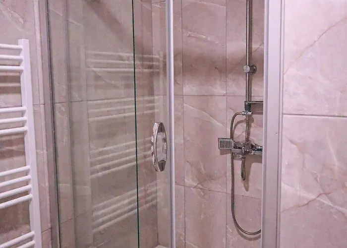 Oasis Tasin Zarafeti,modern Rahatlik 别墅 *