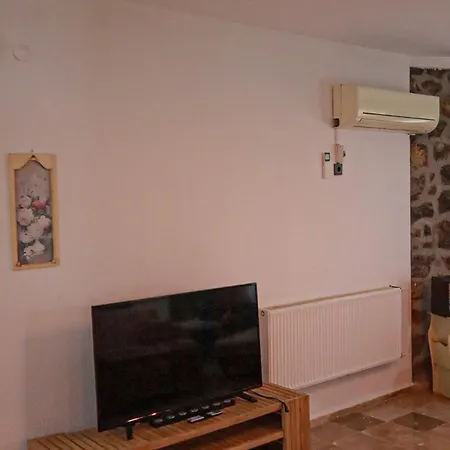 Villa Oasis Taşın Zarafeti,modern Rahatlık