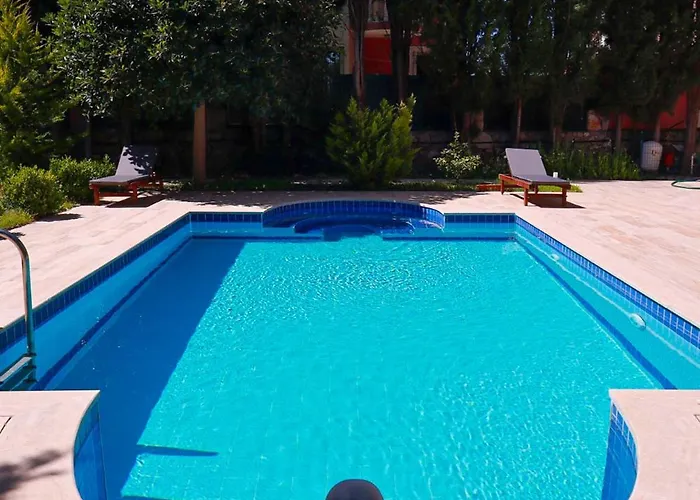 Oasis Tasin Zarafeti,modern Rahatlik Vila